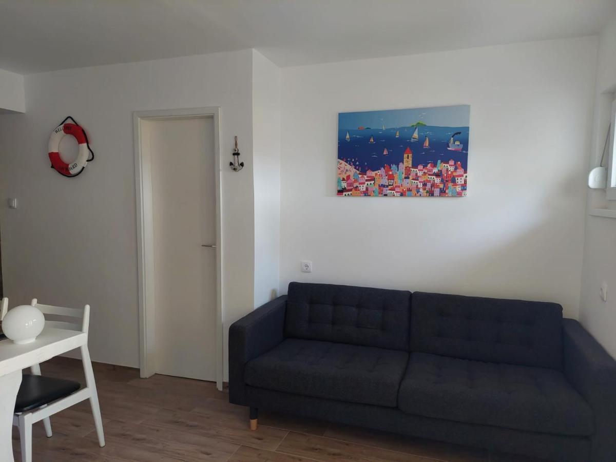 Apartment Hajduk Стариград-Пакленица Екстериор снимка