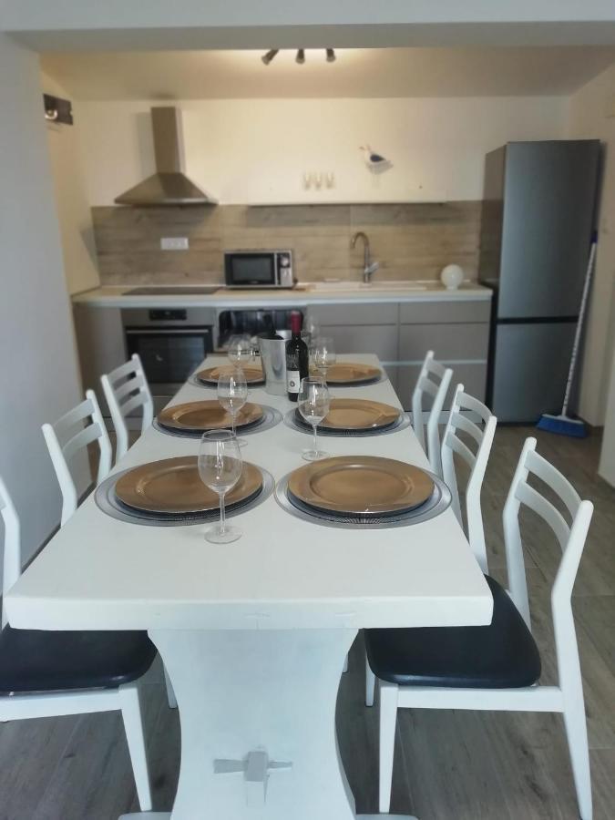 Apartment Hajduk Стариград-Пакленица Екстериор снимка